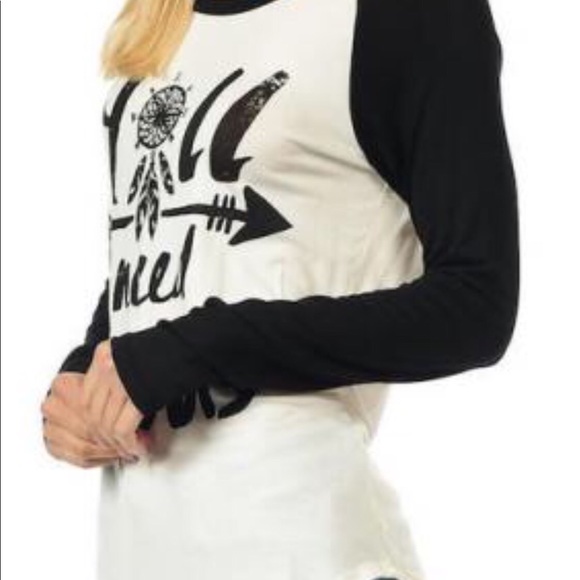 Y’ALL Need Jesus Baseball Tee T-Shirt Boutique NWT - Picture 3 of 4